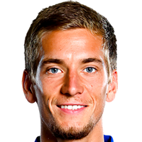 Dennis Praet